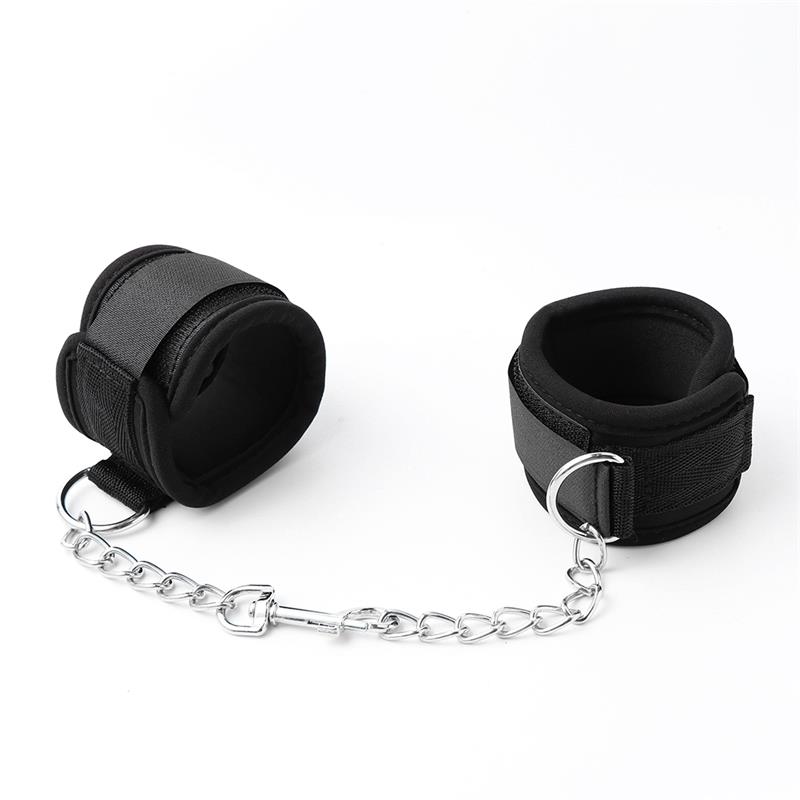 neoprene-velcro-handcuffs