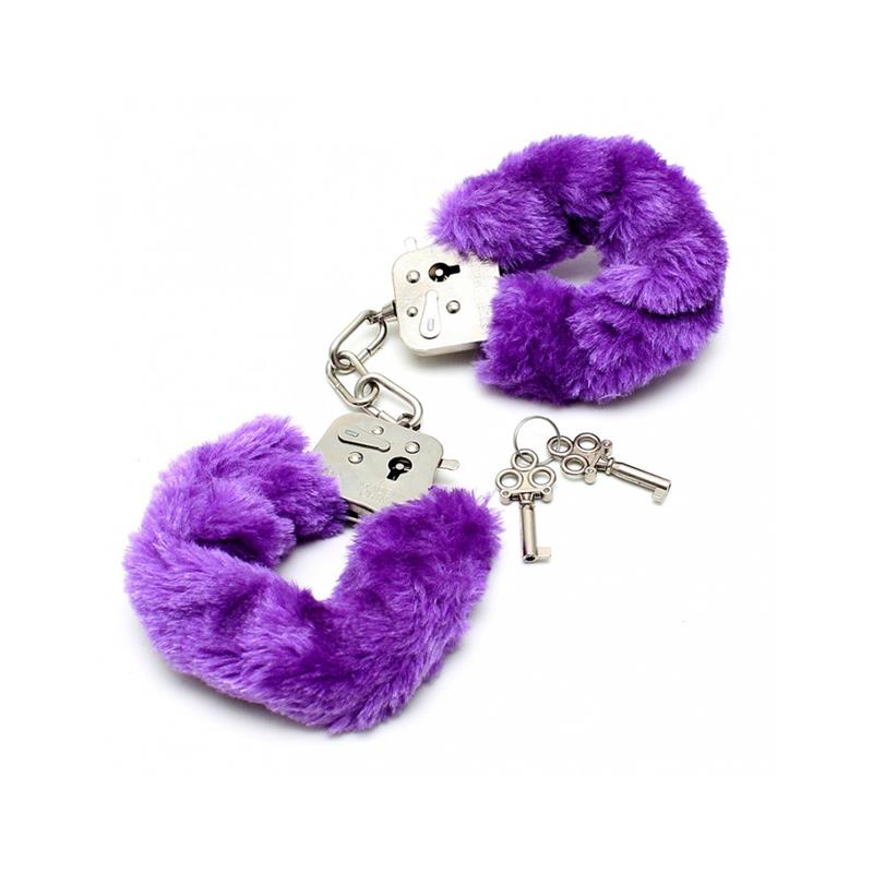 police-cuffs-with-purple-fur-adjustable